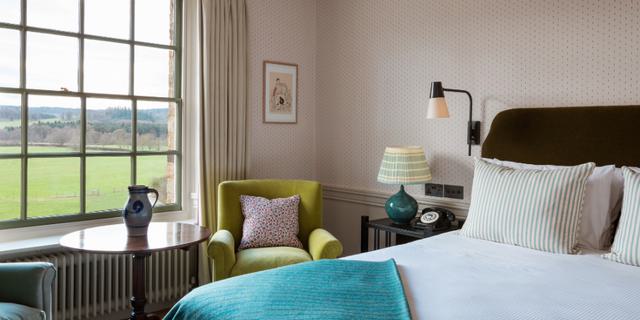 2 Cecil Cosy Double Bedroom The Cavendish Hotel Baslow Feb 2024 AB 12