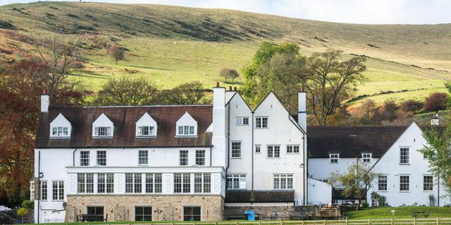 Losehill House 1517823420