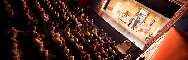 Pomegrante Show Side 2051096817