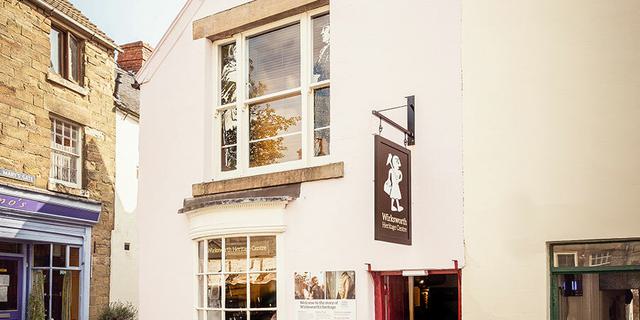 WHC front AY3 A9244 2 1953903310